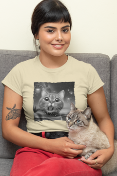 Cat Selfie T-Shirt – Funny Cat Graphic Tee for Cat Lovers