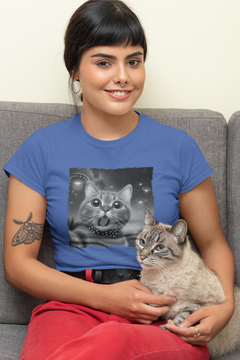 Cat Selfie T-Shirt – Funny Cat Graphic Tee for Cat Lovers